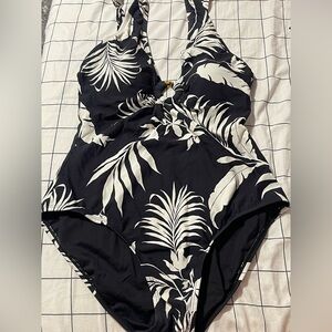 Jantzen Monochrome Leaf Print Swimsuit